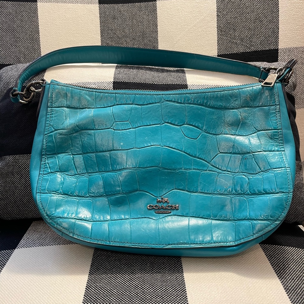 Coach gator style crossbody bag in teal
